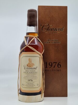 TRES VIEUX RHUM AGRICOLE CLEMENT 1976